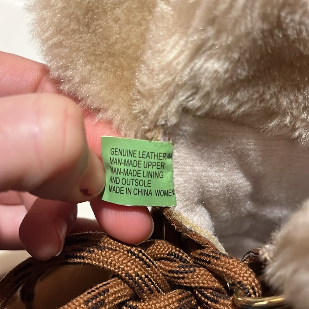 Timberland Suede Mukluk Lace-up Boots - Picture 5 of 5